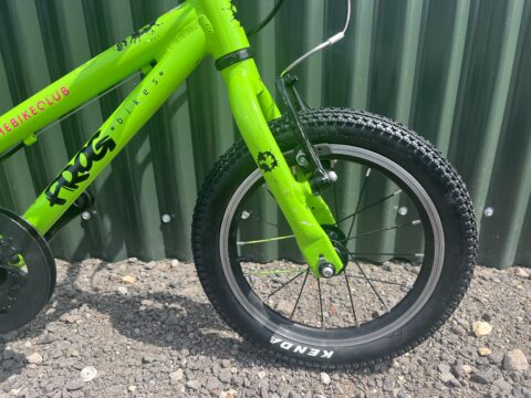 Frog 40 Kids Bike – Green – Grade C for sale in Yorkshire and The Humber by Club Bikes on SHIFTA marketplace. Top quality second-hand bikes online.