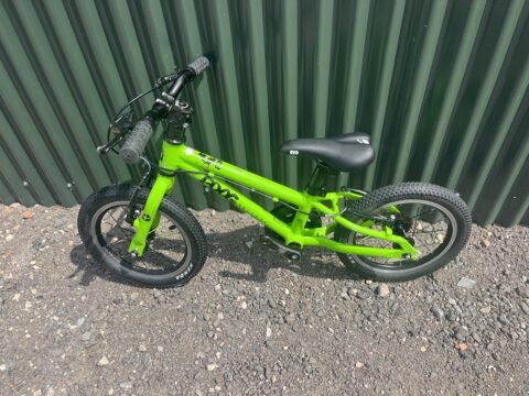 Frog 40 Kids Bike – Green – Grade C for sale in Yorkshire and The Humber by Club Bikes on SHIFTA marketplace. Top quality second-hand bikes online.