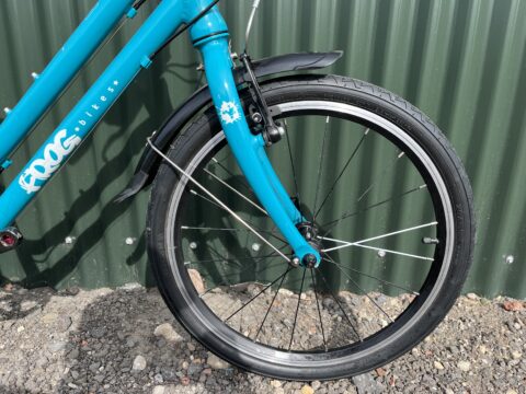 Frog 53 City Hybrid Kids Bike – Blue - GRADE B for sale in Yorkshire and The Humber by Club Bikes on SHIFTA marketplace. Top quality second-hand bikes online.