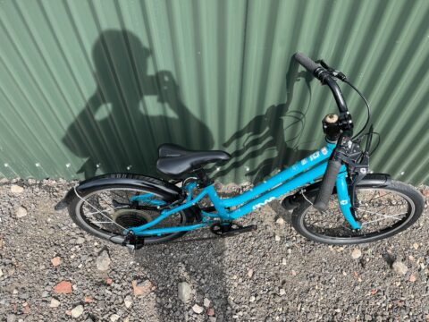 Frog 53 City Hybrid Kids Bike – Blue - GRADE B for sale in Yorkshire and The Humber by Club Bikes on SHIFTA marketplace. Top quality second-hand bikes online.