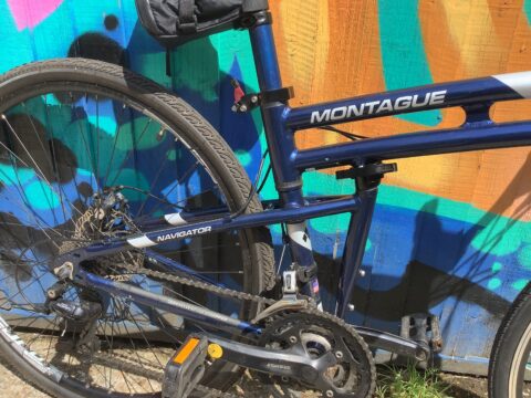 Montague navigator bike hybrid folder 9 speed new parts unisex commuter 700C for sale in Biggin hill by Pop In cycles on SHIFTA marketplace. Top quality second-hand bikes online.