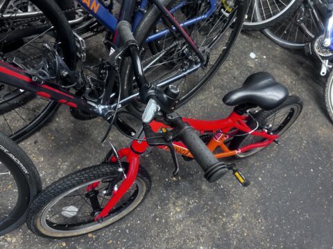 Pinnacle koto 16 kids bike 16” wheels aluminium frame good condition red/orange v brakes for sale in Biggin hill by Pop In cycles on SHIFTA marketplace. Top quality second-hand bikes online.