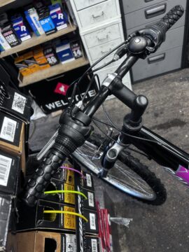 Raleigh free ride ladies mountain bike 18 speed 26” wheels aluminium frame for sale in Biggin hill by Pop In cycles on SHIFTA marketplace. Top quality second-hand bikes online.
