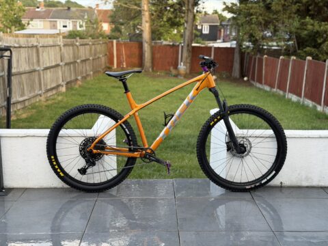 Trek Roscoe 7 for sale in Ilford by Arjun Sanger on SHIFTA marketplace. Top quality second-hand bikes online.
