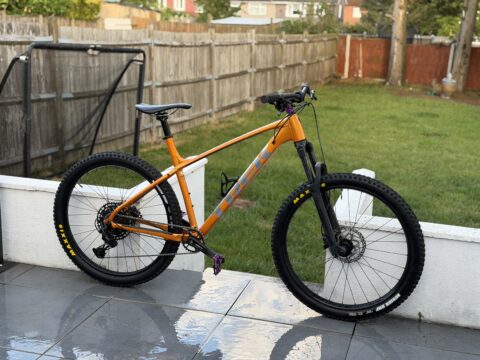 Trek Roscoe 7 for sale in Ilford by Arjun Sanger on SHIFTA marketplace. Top quality second-hand bikes online.