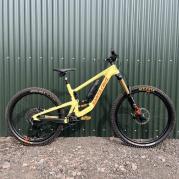 Santa Cruz Nomad CC MX Enduro Bike – Large – Fox Factory, SRAM X0 AXS & Reserve Carbon Wheels