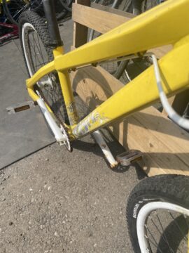 2000s Scott dirt jumper for sale in York, North Yorkshire by Recycle York on SHIFTA marketplace. Top quality second-hand bikes online.