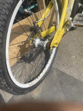 2000s Scott dirt jumper for sale in York, North Yorkshire by Recycle York on SHIFTA marketplace. Top quality second-hand bikes online.
