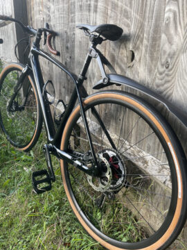2020 S-Works Diverge Carbon Di2 Custom Build SRAM RED for sale in Cambridge by Marie Dedikova on SHIFTA marketplace. Top quality second-hand bikes online.