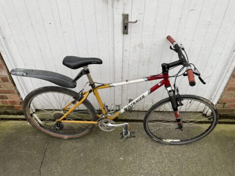 Bontrager Privateer MTB – 17” – USA-Made OX3 Steel – Deore LX – Project for sale in York, North Yorkshire by Recycle York on SHIFTA marketplace. Top quality second-hand bikes online.