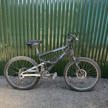 Cannondale Jekyll, full suspension mtb, 26” wheel, project bike for sale in York, North Yorkshire by Recycle York on SHIFTA marketplace. Top quality second-hand bikes online.