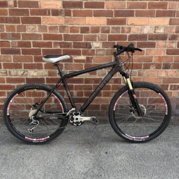Cube LTD 26” wheels, Hydraulic disc brakes, 19” frame, 27 speed for sale in York, North Yorkshire by Recycle York on SHIFTA marketplace. Top quality second-hand bikes online.