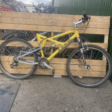 Fore full suspension 1990s for sale in York, North Yorkshire by Recycle York on SHIFTA marketplace. Top quality second-hand bikes online.