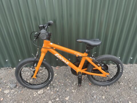 Forme Cubley 14" Kids Bike - Green – GRADE B for sale in Yorkshire and The Humber by Club Bikes on SHIFTA marketplace. Top quality second-hand bikes online.