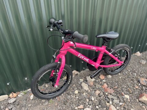 Forme Cubley 14" Kids Bike - Pink – GRADE C for sale in Yorkshire and The Humber by Club Bikes on SHIFTA marketplace. Top quality second-hand bikes online.