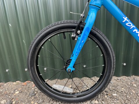 Forme Cubley 18" Kids Bike - Blue – Grade B for sale in Yorkshire and The Humber by Club Bikes on SHIFTA marketplace. Top quality second-hand bikes online.