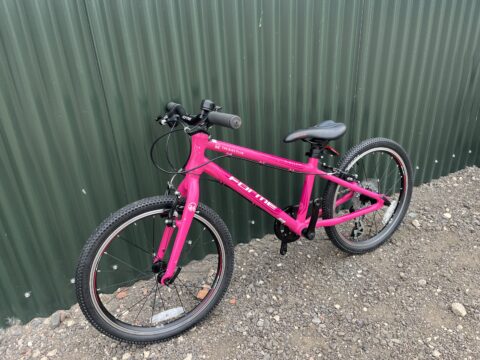 Forme Kinder MX20 Kids Bike - Pink – Grade B for sale in Yorkshire and The Humber by Club Bikes on SHIFTA marketplace. Top quality second-hand bikes online.