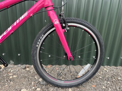 Forme Kinder MX20 Kids Bike - Pink – Grade C for sale in Yorkshire and The Humber by Club Bikes on SHIFTA marketplace. Top quality second-hand bikes online.