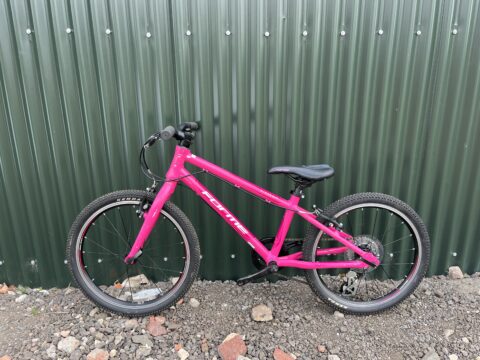 Forme Kinder MX20 Kids Bike - Pink – Grade C for sale in Yorkshire and The Humber by Club Bikes on SHIFTA marketplace. Top quality second-hand bikes online.