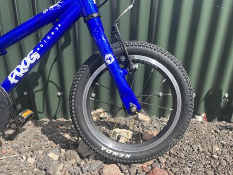 Frog 40 Kids Bike – Blue – Grade B for sale in Yorkshire and The Humber by Club Bikes on SHIFTA marketplace. Top quality second-hand bikes online.