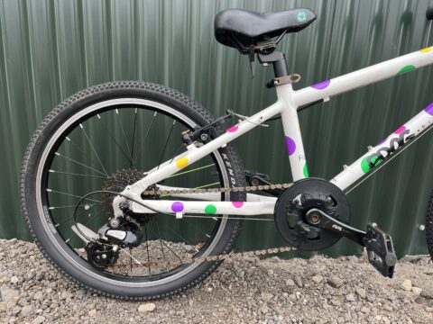Frog 55 Kids Bike – Spotty - Grade C for sale in Yorkshire and The Humber by Club Bikes on SHIFTA marketplace. Top quality second-hand bikes online.