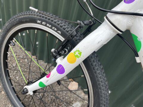 Frog 55 Kids Bike – Spotty - Grade C for sale in Yorkshire and The Humber by Club Bikes on SHIFTA marketplace. Top quality second-hand bikes online.
