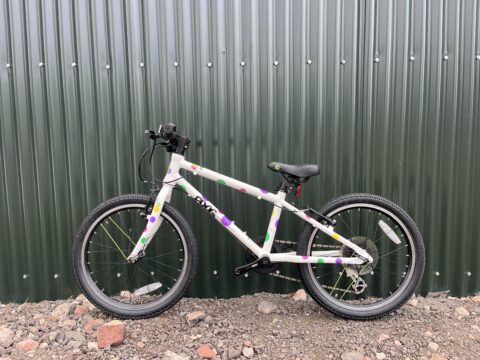 Frog 55 Kids Bike – Spotty - Grade C for sale in Yorkshire and The Humber by Club Bikes on SHIFTA marketplace. Top quality second-hand bikes online.