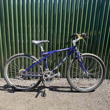 GT Arrowhead, 17” frame, 26” wheels, project bike for sale in York, North Yorkshire by Recycle York on SHIFTA marketplace. Top quality second-hand bikes online.