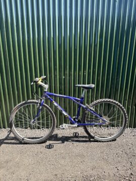 GT Arrowhead, 17” frame, 26” wheels, project bike for sale in York, North Yorkshire by Recycle York on SHIFTA marketplace. Top quality second-hand bikes online.