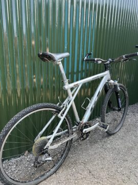 GT Zaskar, 20.5” frame, 26” wheels, Shimano Deore XT groupset for sale in York, North Yorkshire by Recycle York on SHIFTA marketplace. Top quality second-hand bikes online.