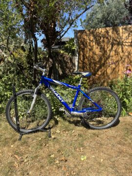 Giant Rock SE for sale in Hertsmere by HEP Bikes on SHIFTA marketplace. Top quality second-hand bikes online.