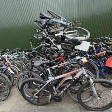 Job lot of e-bikes for spears or repair for sale in York, North Yorkshire by Recycle York on SHIFTA marketplace. Top quality second-hand bikes online.