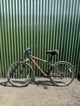 Kona Lana’ 16” frame, 26” wheels, v-brake, 21 speed for sale in York, North Yorkshire by Recycle York on SHIFTA marketplace. Top quality second-hand bikes online.