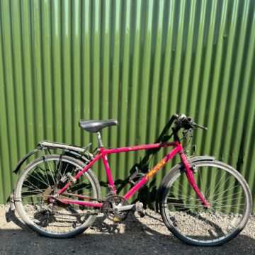 Specialised hardrock 1990s for sale in York, North Yorkshire by Recycle York on SHIFTA marketplace. Top quality second-hand bikes online.