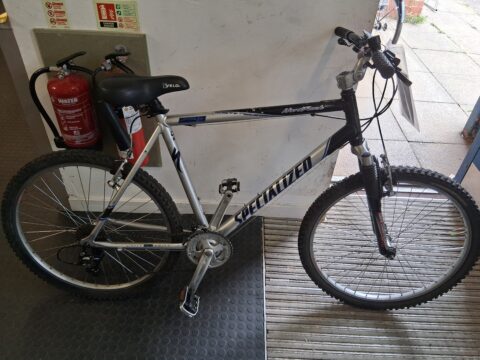 Specialized Hard Rock for sale in Bransholme, Hull by R-evolution on SHIFTA marketplace. Top quality second-hand bikes online.