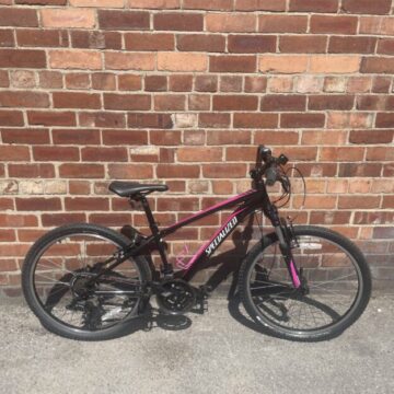Specialized Hotrock for sale in York, North Yorkshire by Recycle York on SHIFTA marketplace. Top quality second-hand bikes online.