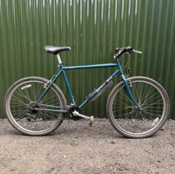 Specialized Sportrock 3000m 20” frame, 26” wheels, 21 speed for sale in York, North Yorkshire by Recycle York on SHIFTA marketplace. Top quality second-hand bikes online.