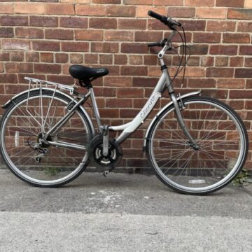 Apollo etienna- women hybrid for sale in York, North Yorkshire by Recycle York on SHIFTA marketplace. Top quality second-hand bikes online.