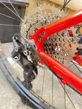 Boardman MHT 8.6 Hardtail Mountain Bike for sale in Yorkshire and The Humber by ADW on SHIFTA marketplace. Top quality second-hand bikes online.