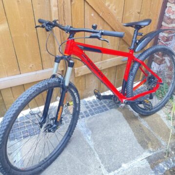 Boardman MHT 8.6 Hardtail Mountain Bike for sale in Yorkshire and The Humber by ADW on SHIFTA marketplace. Top quality second-hand bikes online.