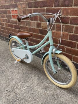 Bobbin city kids bike for sale in York, North Yorkshire by Recycle York on SHIFTA marketplace. Top quality second-hand bikes online.