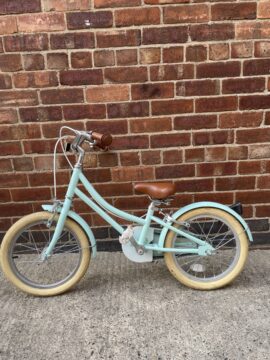 Bobbin city kids bike for sale in York, North Yorkshire by Recycle York on SHIFTA marketplace. Top quality second-hand bikes online.