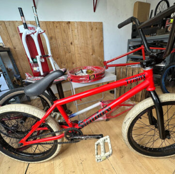 Custom built Sunday Bikes bmx with Odyssey Aftermarket components for sale in Woking by T77BMX on SHIFTA marketplace. Top quality second-hand bikes online.