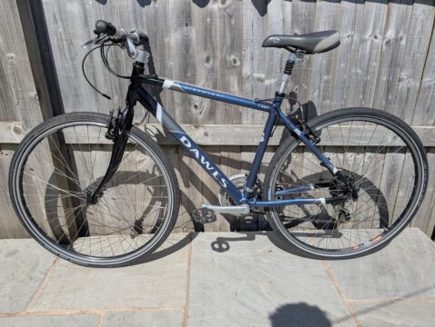 Dawes discovery 301 19" frame 700c hybrid 24speed for sale in Lancs by Handsome Devil on SHIFTA marketplace. Top quality second-hand bikes online.