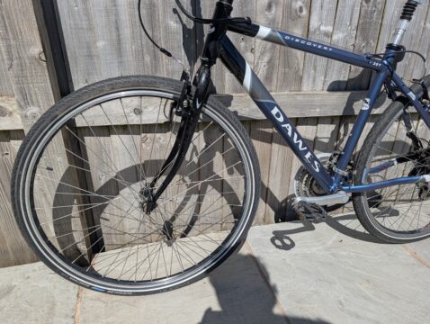 Dawes discovery 301 19" frame 700c hybrid 24speed for sale in Lancs by Handsome Devil on SHIFTA marketplace. Top quality second-hand bikes online.