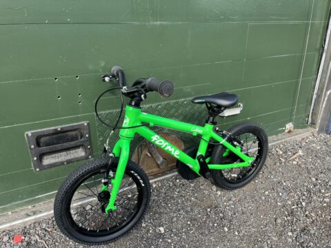 Forme Cubley 14" Kids Bike - Green – GRADE B for sale in Yorkshire and The Humber by Club Bikes on SHIFTA marketplace. Top quality second-hand bikes online.