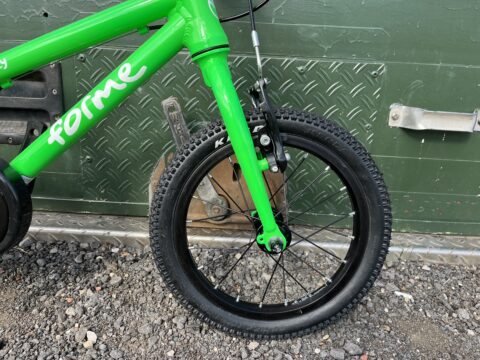 Forme Cubley 14" Kids Bike - Green – GRADE B for sale in Yorkshire and The Humber by Club Bikes on SHIFTA marketplace. Top quality second-hand bikes online.
