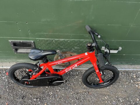 Forme Cubley 14" Kids Bike - Red – GRADE C for sale in Yorkshire and The Humber by Club Bikes on SHIFTA marketplace. Top quality second-hand bikes online.