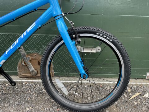 Forme Kinder MX20 Kids Bike - Blue – Grade B for sale in Yorkshire and The Humber by Club Bikes on SHIFTA marketplace. Top quality second-hand bikes online.