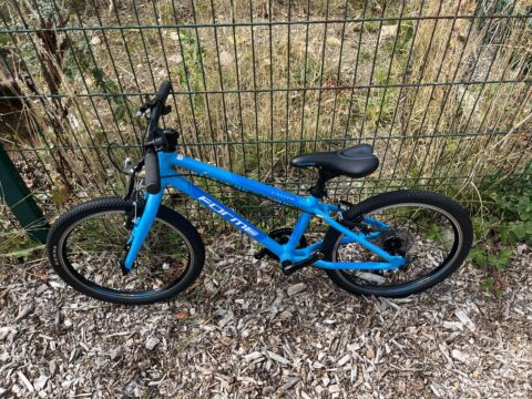 Forme Kinder MX20 Kids Bike - Blue – Grade C for sale in Yorkshire and The Humber by Club Bikes on SHIFTA marketplace. Top quality second-hand bikes online.